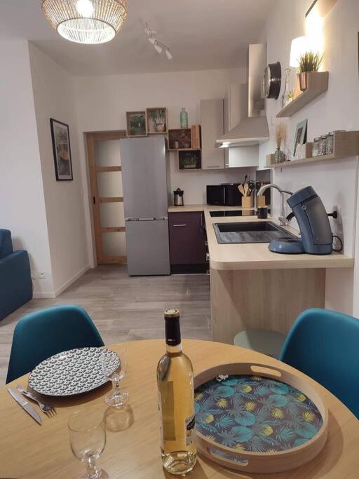 Appartement Cosy Au Pied Des Halles,Le Rossini Narbona Exterior foto